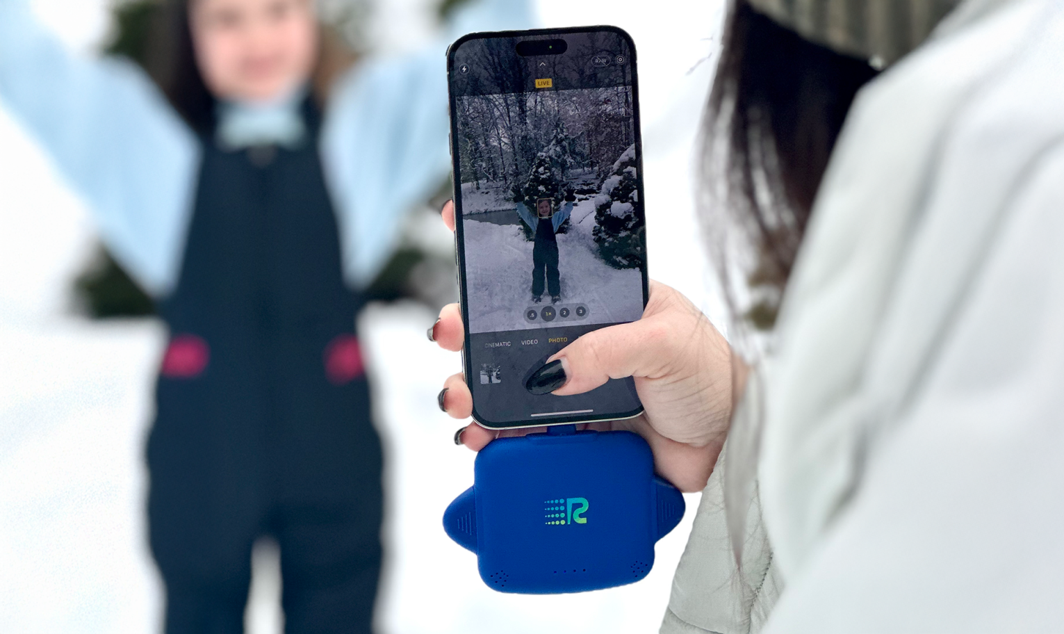 Using Rush Charge Universe outdoors in a snowy setting