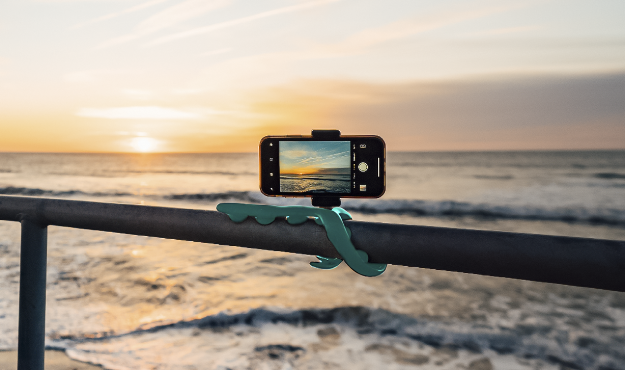 Tenikle: Is the Bendable, Suction-Cup Phone Mount That Landed a Shark Tank Deal Actually Worth It?